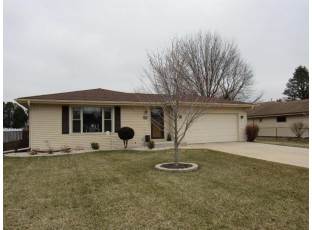 1902 Meadowlark Dr Janesville, WI 53546