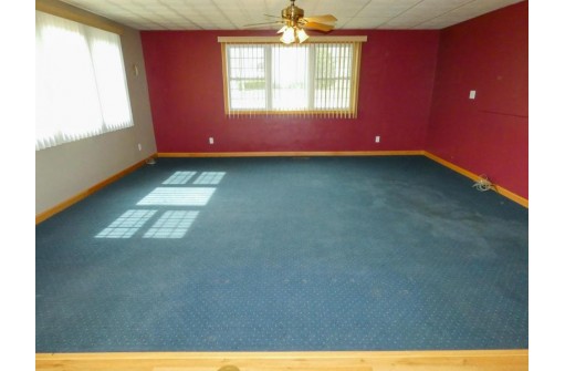 113 N Johnson St, Dodgeville, WI 53533