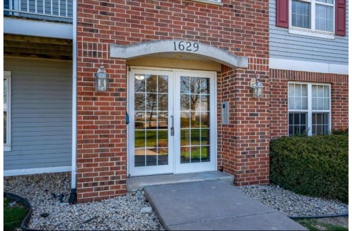 1629 Kings Mill Way 309, Madison, WI 53718