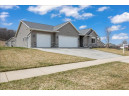 210 Osprey Ln, Black Earth, WI 53515