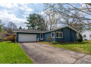 2609 Waltham Rd Madison, WI 53711