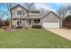 18 Bishops Hill Cir Madison, WI 53717