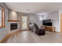 101 Waverly Dr, Cambridge, WI 53523