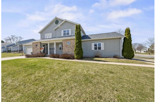 1199 St Albert The Great Ct, Sun Prairie, WI 53590