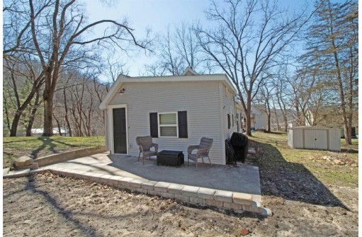 570 Oak St, Richland Center, WI 53581