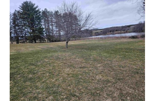 121 County Road V, Cazenovia, WI 53924