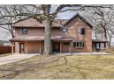 2604 Waunona Way, Madison, WI 53713-1523