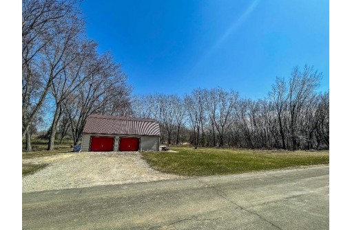 N8491X Sunset Blvd, Beaver Dam, WI 53916