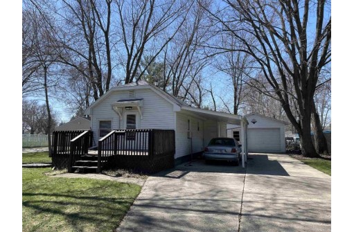 2114 S Jackson St, Janesville, WI 53546