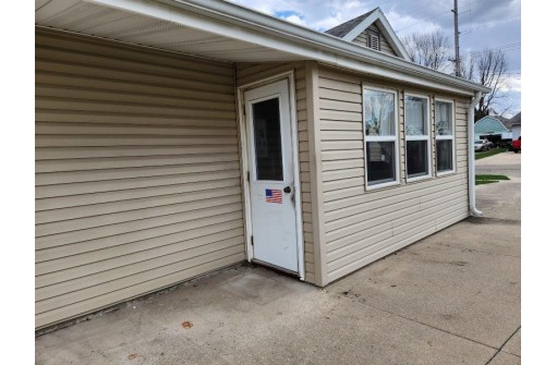 308 Taylor St, Waupun, WI 53963