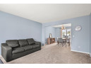 7121 Gladstone Dr, Madison, WI 53719