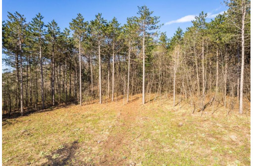 LOT 2 Wynsong Dr, Baraboo, WI 53913