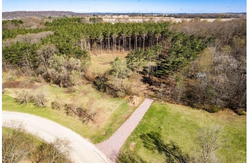 LOT 2 Wynsong Dr, Baraboo, WI 53913