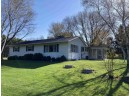 N1520 Schneider Ln, Fort Atkinson, WI 53538