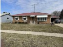 1617 S Oakhill Ave, Janesville, WI 53546