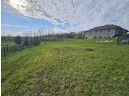 647 Greenway Point Dr, Janesville, WI 53548