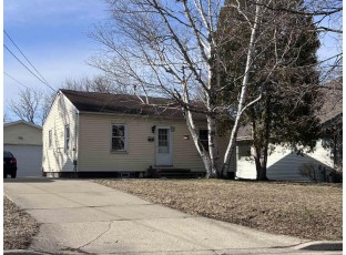 5205 Schluter Rd Monona, WI 53716