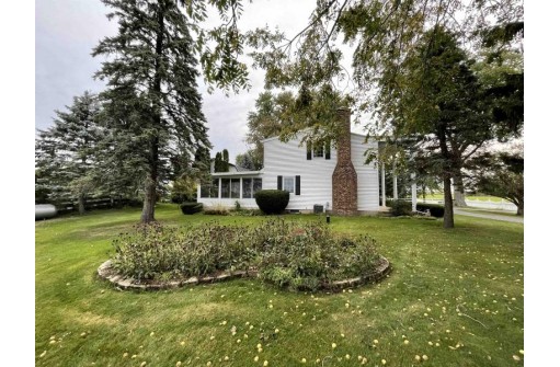 W7700 County Road  B, Beaver Dam, WI 53916