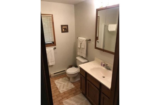 W7972 Glacier Lane, Oxford, WI 53952