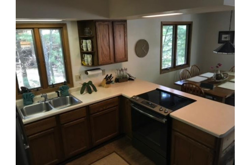 W7972 Glacier Lane, Oxford, WI 53952