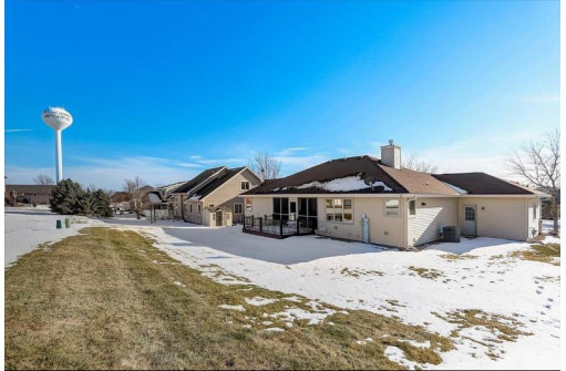 1812 Tyrol Terrace, Mount Horeb, WI 53572