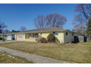 2119 Mt Vernon Ave Janesville, WI 53545