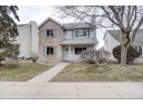 326 Harbour Town Dr, Madison, WI 53717