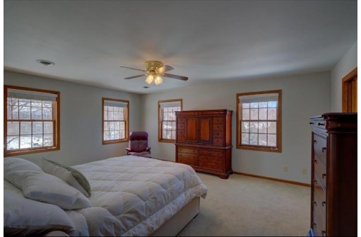 5840 Marsh View Court, Fitchburg, WI 53711