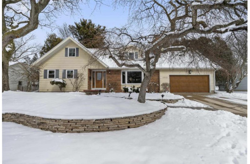 4910 Odana Rd, Madison, WI 53711