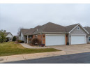 33 Northlight Way, Fitchburg, WI 53711