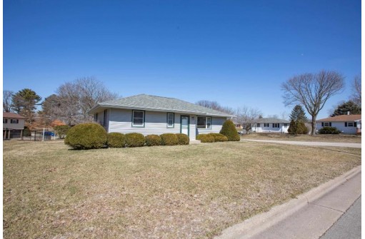 425 E Benton St, Cuba City, WI 53807