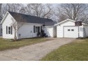 325 N Grand St, Livingston, WI 53554