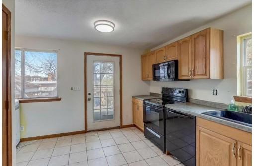 4717 Camden Rd, Madison, WI 53716