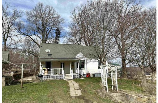 N8881 County Road D, Belleville, WI 53508