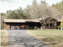 E2648 Porter Road, Lone Rock, WI 53556