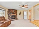 309 Riverview Ct, Portage, WI 53901