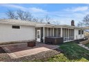 309 Riverview Ct, Portage, WI 53901