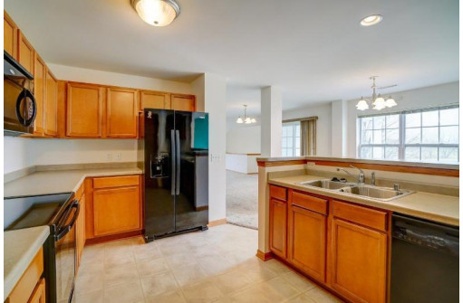 4726 Poplar Creek Drive #B5-6, Madison, WI 53718