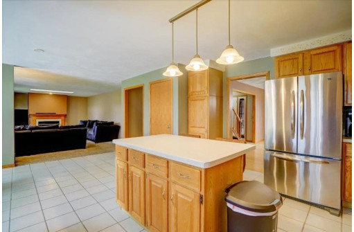 1133 Virdon Drive, Sun Prairie, WI 53590