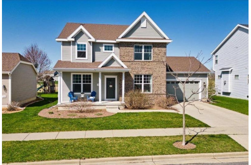 1348 Brown Bear Way, Sun Prairie, WI 53590