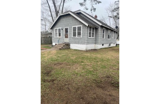 625 Garrison Ave, Nekoosa, WI 54457