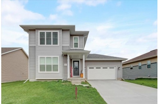 868 Tamarack Lane, Sun Prairie, WI 53590