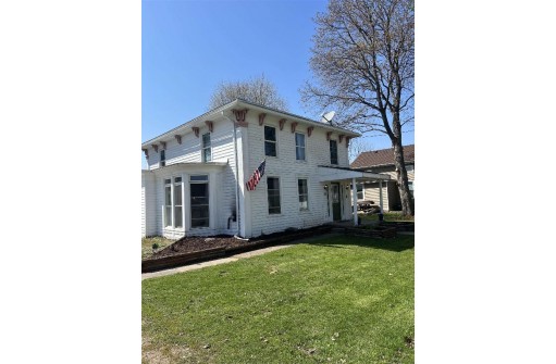 39 N Janesville St, Milton, WI 53563