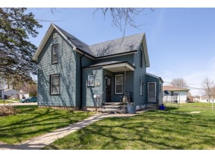 321 W Roosevelt St Cuba City, WI 53807