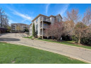 7201 Mid Town Road 111, Madison, WI 53719