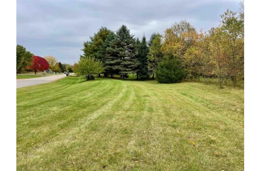 E Hayley Ln, Milton, WI 53563