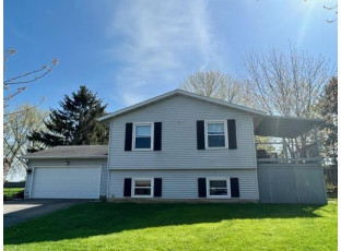 908 Liberty Drive DeForest, WI 53532