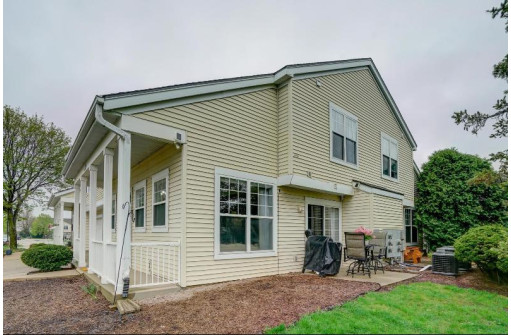 2882 Holborn Circle, Madison, WI 53718