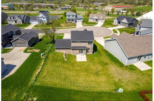 411 Steeple Point Way, Verona, WI 53593