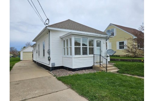 423 W Monowau Street, Tomah, WI 54660